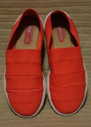 Оригинальные ярко-красные слипоны skechers go walk resalyte shoes women 7 w. ( 24 см.)3 фото