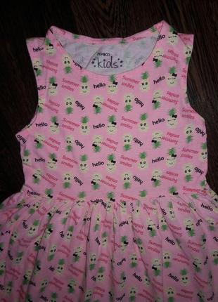 Літнє плаття-майка на 3-4 роки з веселими ананасами