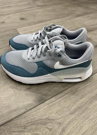 Кроссовки nike