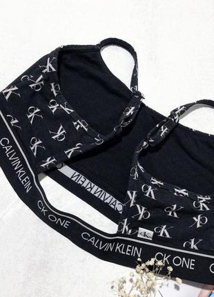 Топ calvin klein2 фото