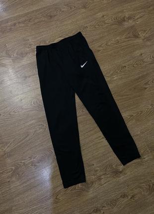 Штани штаны nike dri fit modern tech fleece nsw swoosh