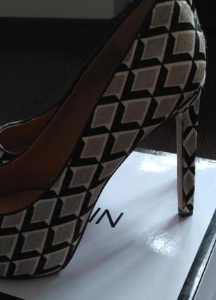 Туфли лодочки nine west мех пони2 фото