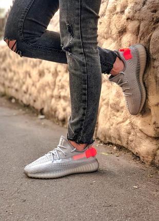 Шикарные мужские кроссовки adidas yeezy boost 350 tail light серые с оранжевым9 фото