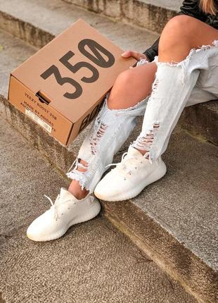 Шикарные женские кроссовки adidas yeezy boost 350 cream white белые2 фото