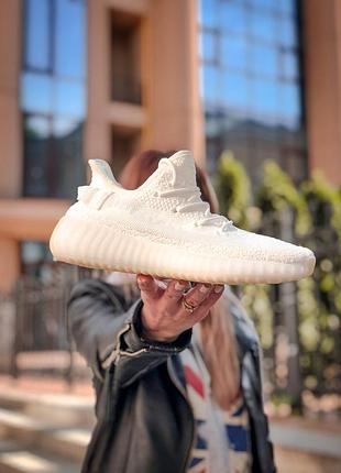 Шикарные мужские кроссовки adidas yeezy boost 350 cream white белые