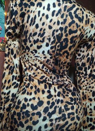 Платье мини с леопардовым принтом от boohoo8 фото