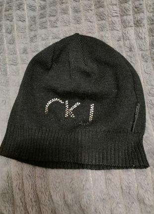 Шапка женская calvin klein jeans, оригинал.