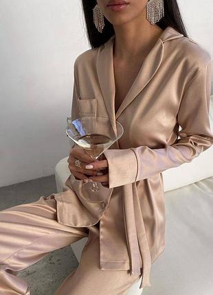 Трендовый шелковый брючный костюм в пижамном стиле 🔥2 фото