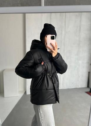 Куртка женская демосизонна тепла чорная с капюшоном