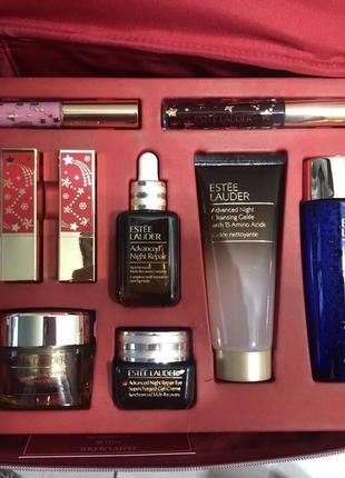 Лімітований бордовий блиск для губ estee lauder divine plum5 фото