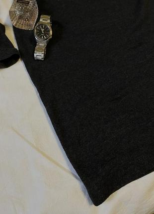 Темно-серое трикотажное платье в рубчик с завышенной горловиной от hm2 фото