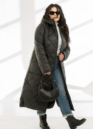 Теплое зимнее стеганое пальто на силиконе5 фото