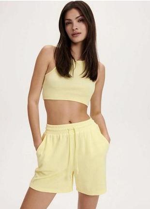 Кроп-топ h&m  у рубчик