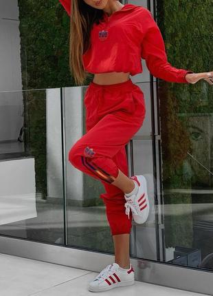 Крутые спортивные штаны adidas1 фото