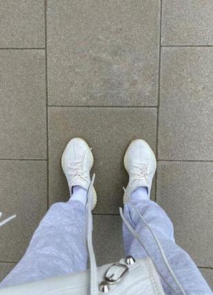 Кроссовки adidas yeezy boost 350 v2 triple white premium3 фото