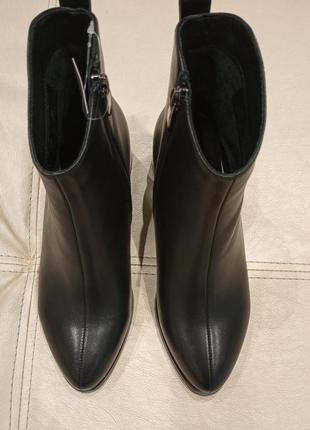 Ботинки демисезонные женские кожаные черные на каблуке средней высоты a859-20c-y13 lady marcia 29886 фото