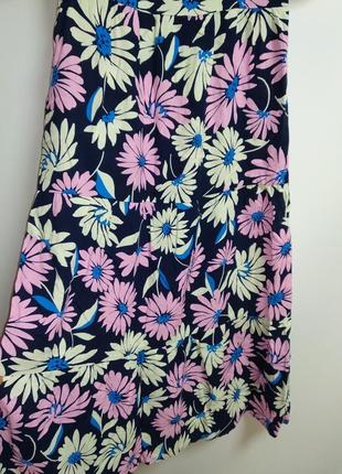 Сочная макси ярусное платье в цветочный принт размера s4 фото