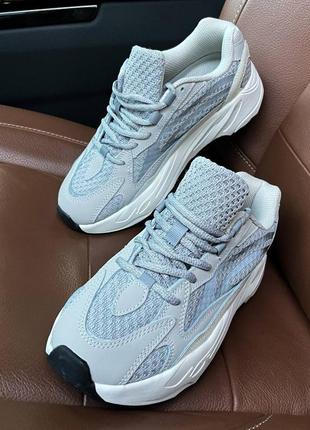 Кроссовки adidas yeezy boost 700 v2 static2 фото