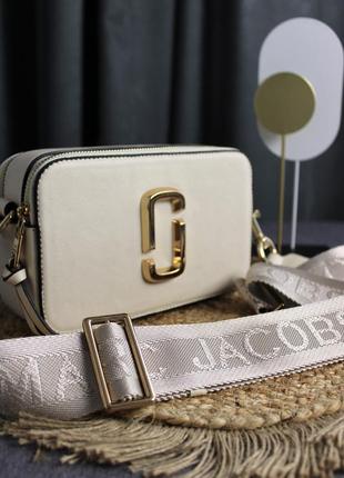 Сумка marc jacobs the snapshot beige/gold 4