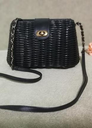 Женская интересная сумочка