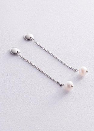 Сережки-пусети "перлин на ланцюжку" в 
білому золоті с083021 фото