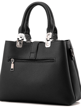 Класична жіноча сумка через плече з брелком, модна, якісна жіноча сумочка еко шкіра повсякденна6 фото