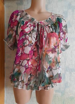 Літня яскрава кофтина блуза із квітковим  принтом    quiz  р 48