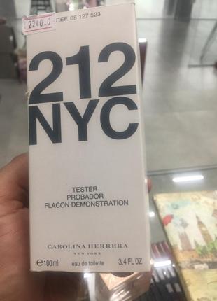 Туалетна вода carolina herrera 212 woman edt spray 100ml