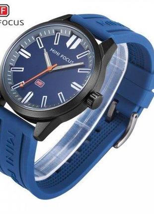 Мужские часы с силиконовым ремешком. часы синим циферблатом. мини фокус