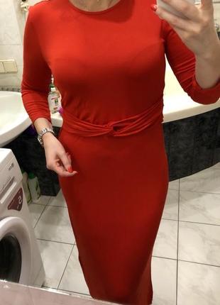 Платье красное алый трикотажное , с поясом , оригинал , warehouse2 фото