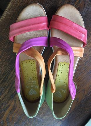 Босоножки  marila b кожа  р.37.5-38