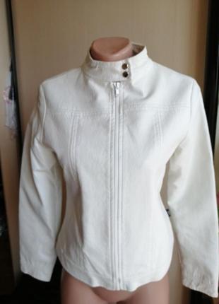 Куртка белая