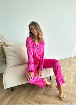 Стильная женкая пижама для дома и сна из качественной ткани турецький шелк сатин женская пижама coccolarsi5 фото
