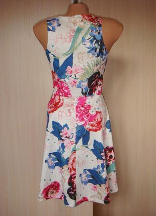 H&m красиве літнє плаття сарафан в квітковий принт3 фото