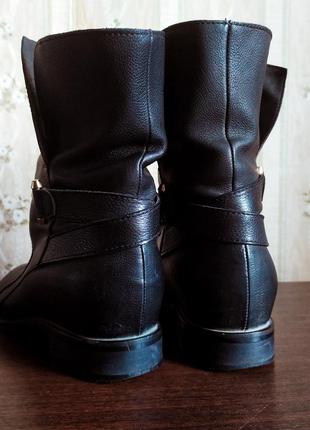 Шикарные ботинки с мехом из натуральной кожи италия5 фото