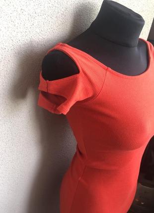 Трикотажное платье