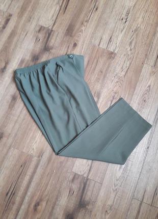 Легенькі укорочені брючки кольору хакі (bm)