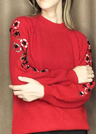 Джемпер вышиванка с вышивкой на рукаве
