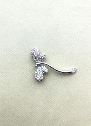 Брошка chartage