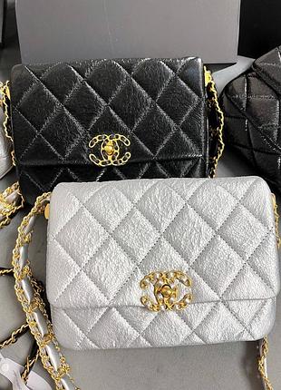 Сумка кожаная в стиле chanel