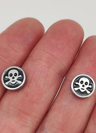 Серьги магнитные (без прокола) "череп" 04379