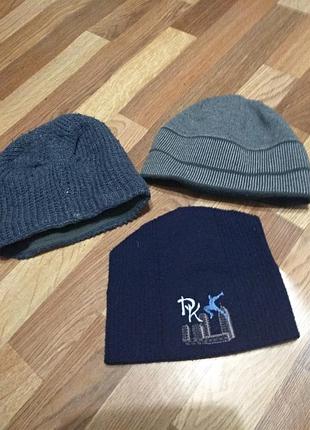 Шапочки двойные теплые 59-52 размеры 3 шт бу