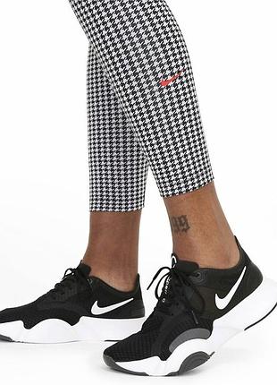 Легінси nike