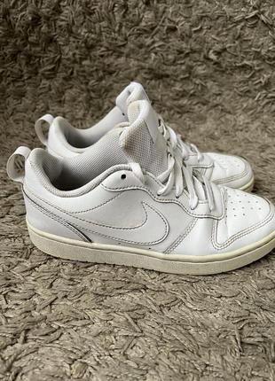 Кроссовки nike, оригинал, court borough low 2 white bq5448-100, стелька 24 см, размер 37.5, хорошее4 фото