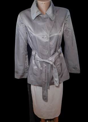Женская легкая куртка в идеальном состоянии2 фото