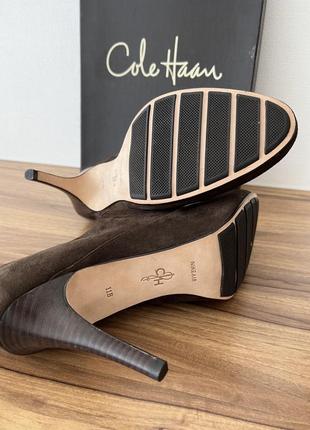Замшевые ботильоны. 42р. новые. cole haan оригинал