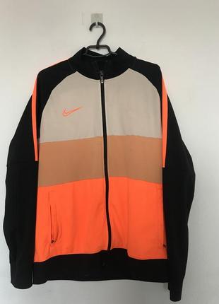 Куртка спортивная р. xl nike