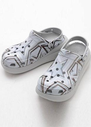 Крокс класік краш клог платформа сірі crocs classic crush hi-lo disco shimmer / multi