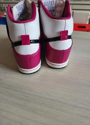 Женские кроссовки nike wmns dunk sky hi 'bright magenta'5 фото