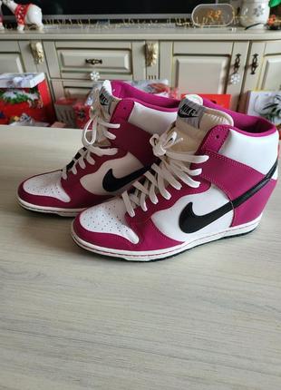 Женские кроссовки nike wmns dunk sky hi 'bright magenta'8 фото